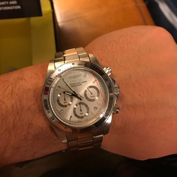 Silver Invicta watch - Picture 4 of 5